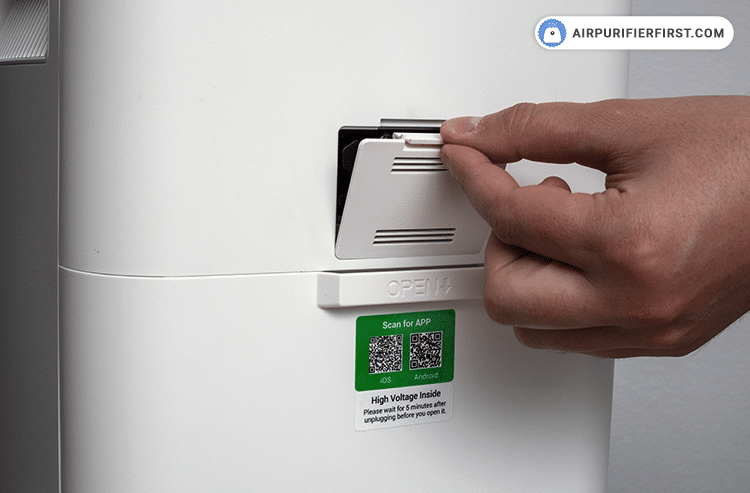 Airdog X3 - Cleaning the AQI sensor - Step 1