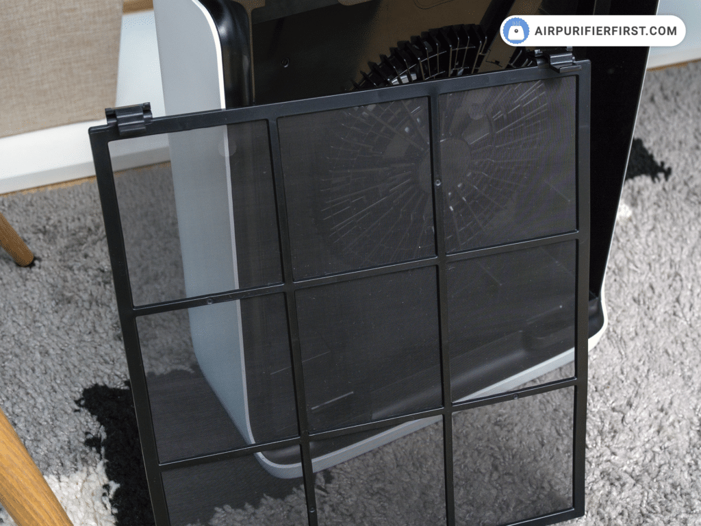 Levoit Vital 100S Air Purifier - A washable pre-filter